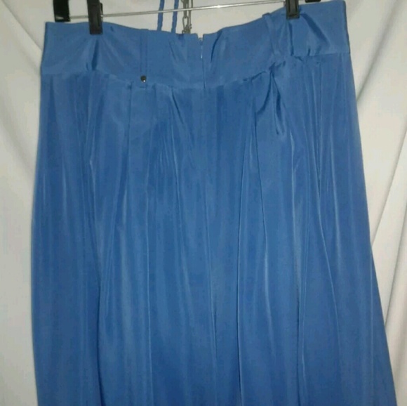 T Tahari Blue Knee Length Skirt Size 12 - Picture 2 of 8